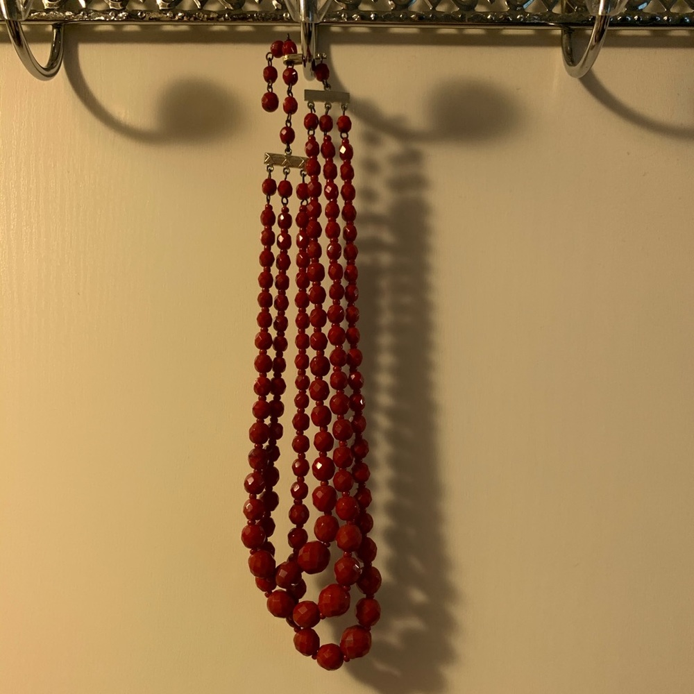Vintage 3-tier necklace with red glass beads